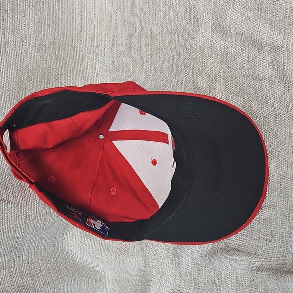 Red Baseball Cap - Picture 4 of 5